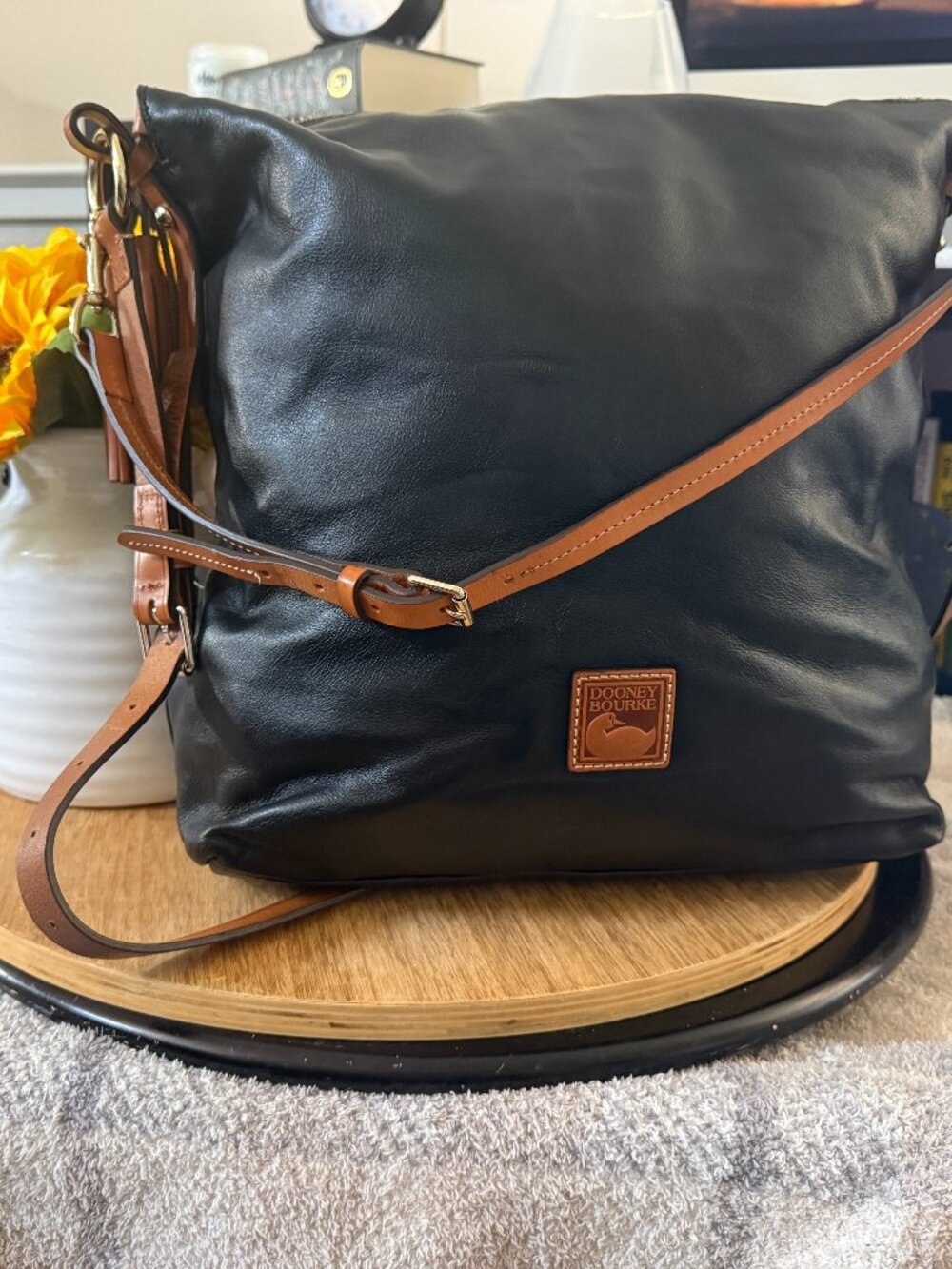 Dooney & Bourke Black Leather Hobo Shoulder Bag Crossbody Convertible Purse